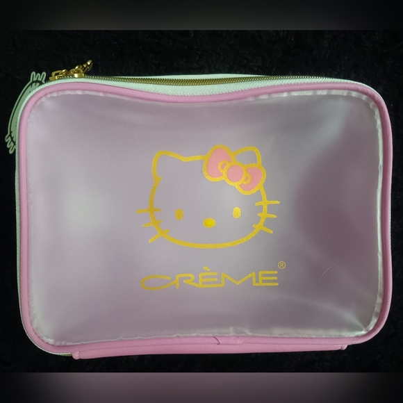 NWT Hello Kitty Beauty Travel Case - Picture 4 of 10